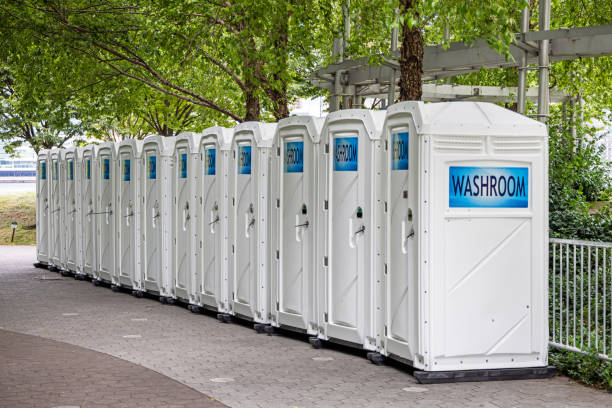 Best Portable bathroom rental  in Mount Shasta, CA